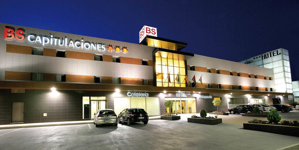 Bs Capitulaciones Santafé エクステリア 写真